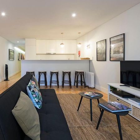 Lovelystay - Porto Peaceful Living W/ Backyard Bagian luar foto