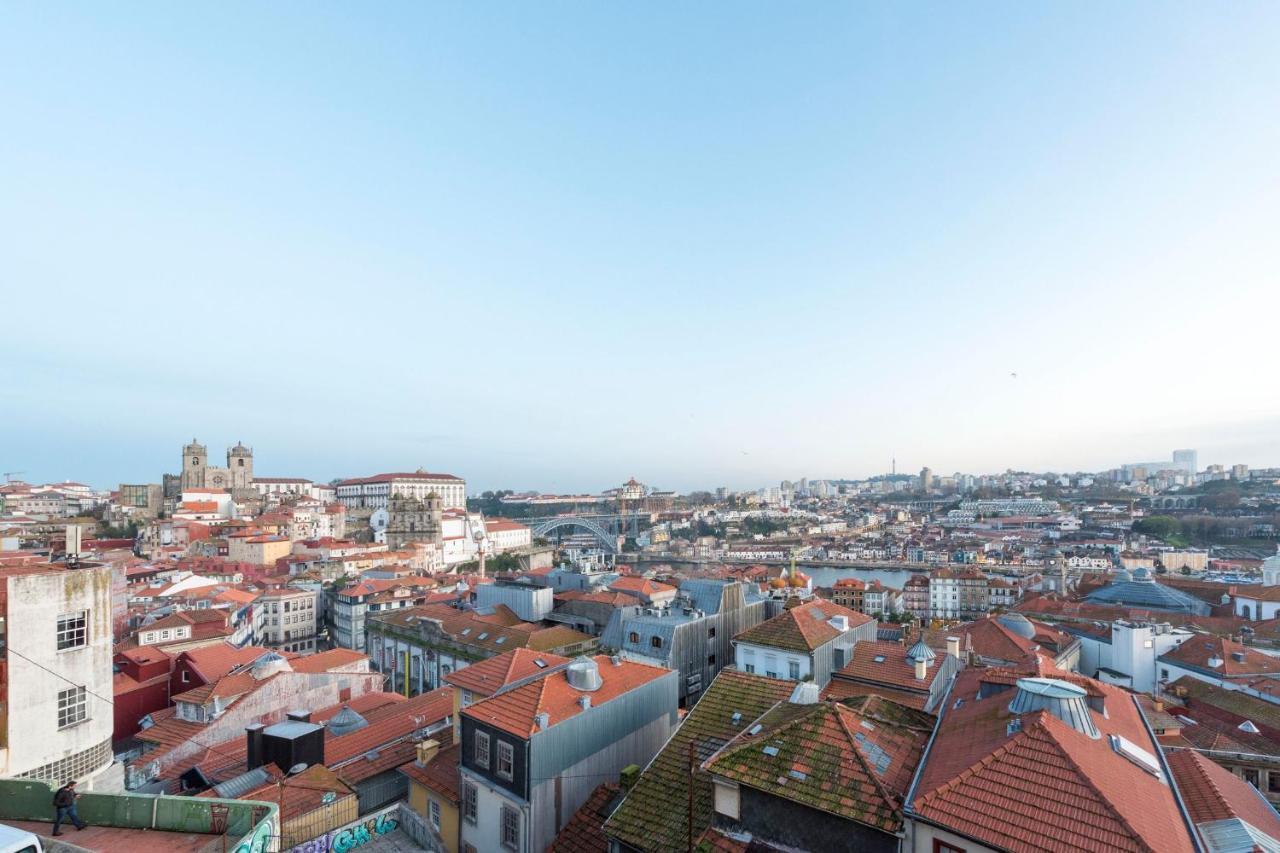 Lovelystay - Porto Peaceful Living W/ Backyard Bagian luar foto